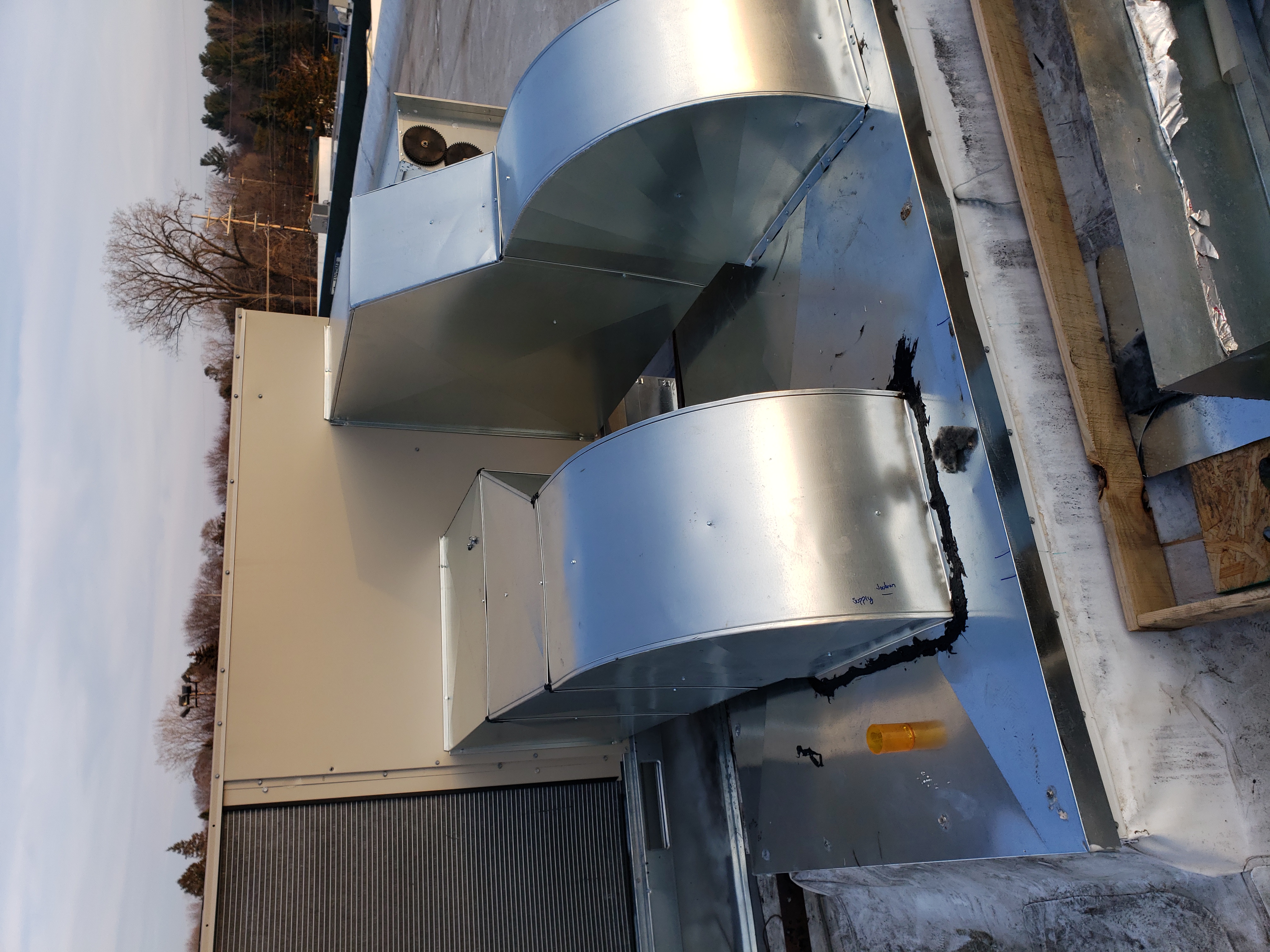 Custom duct system installation